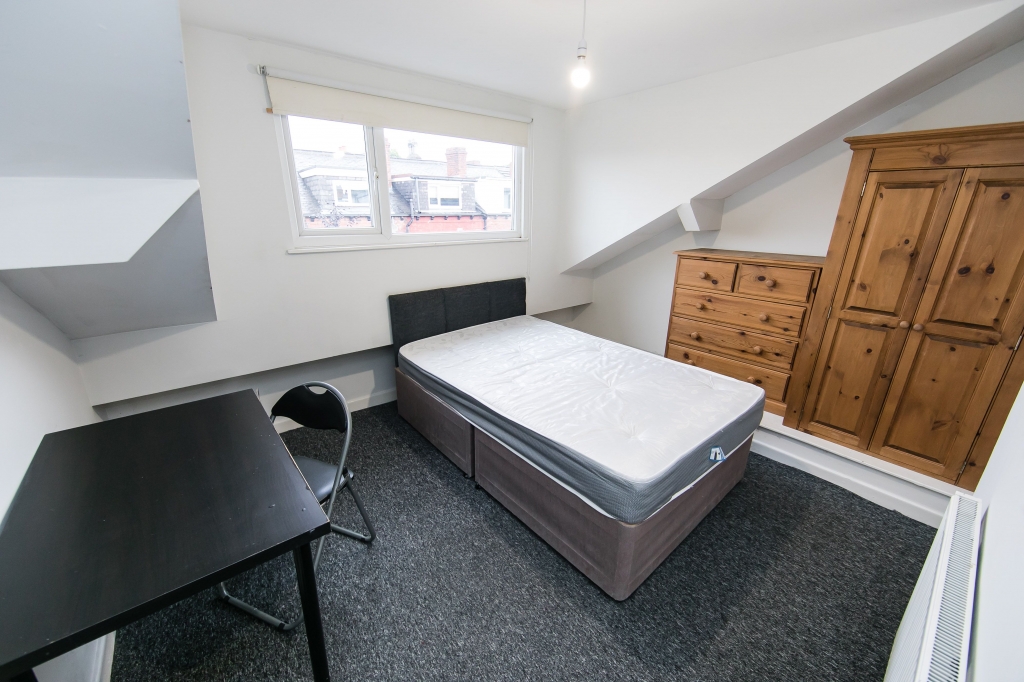  Welton Grove, Hyde Park, Leeds