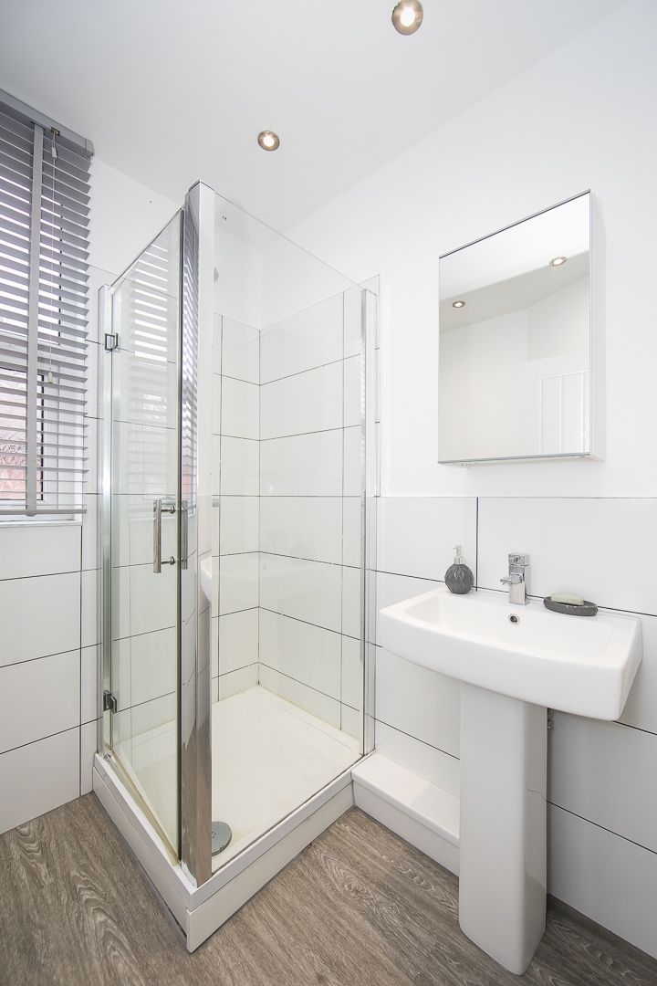  Winston Gardens, Headingley, Leeds