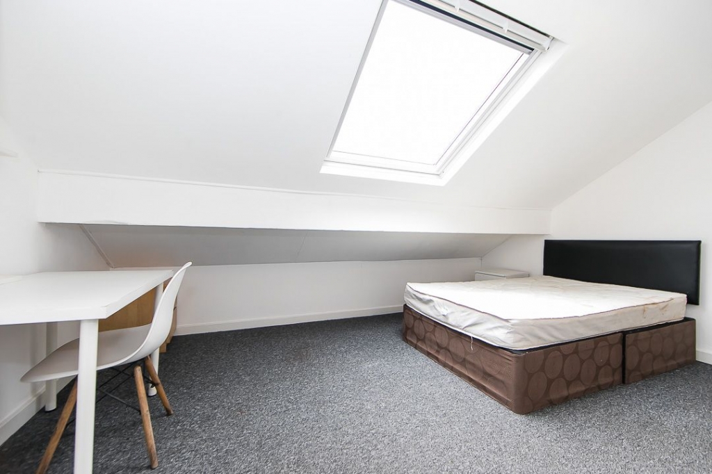  Ash Road, Headingley, Leeds