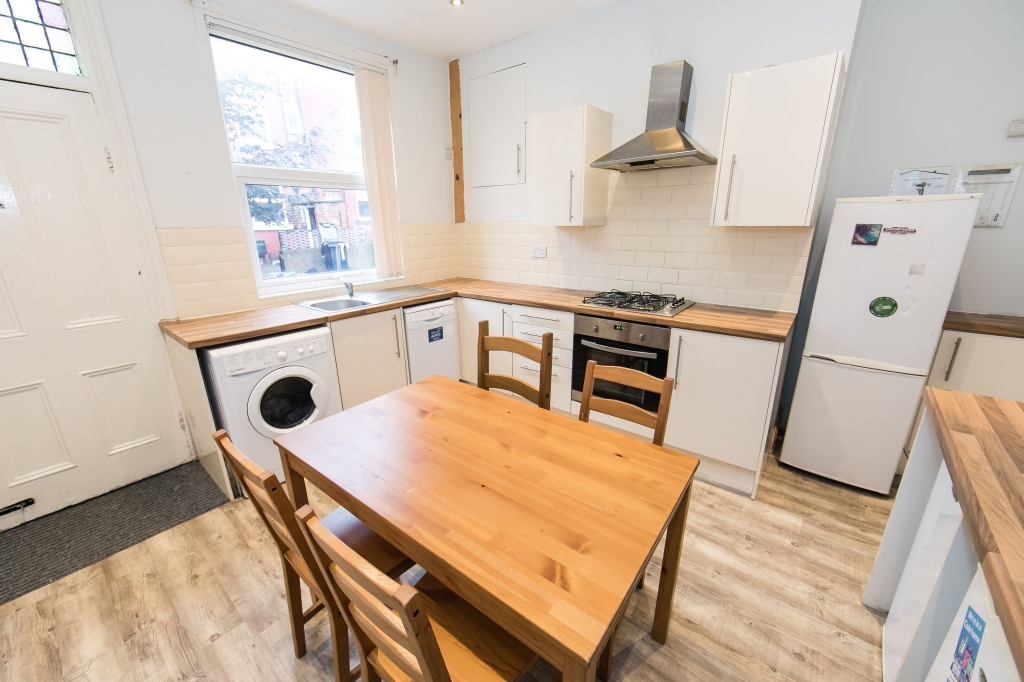  Welton Grove, Hyde Park, Leeds