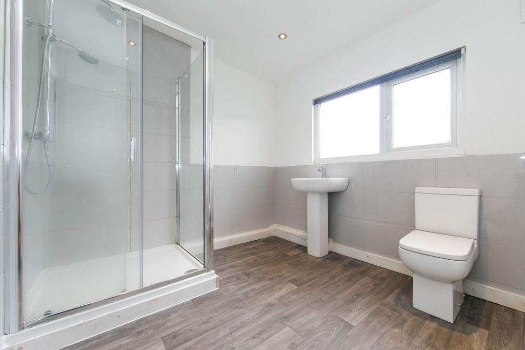  Harold Mount, Hyde Park, Leeds