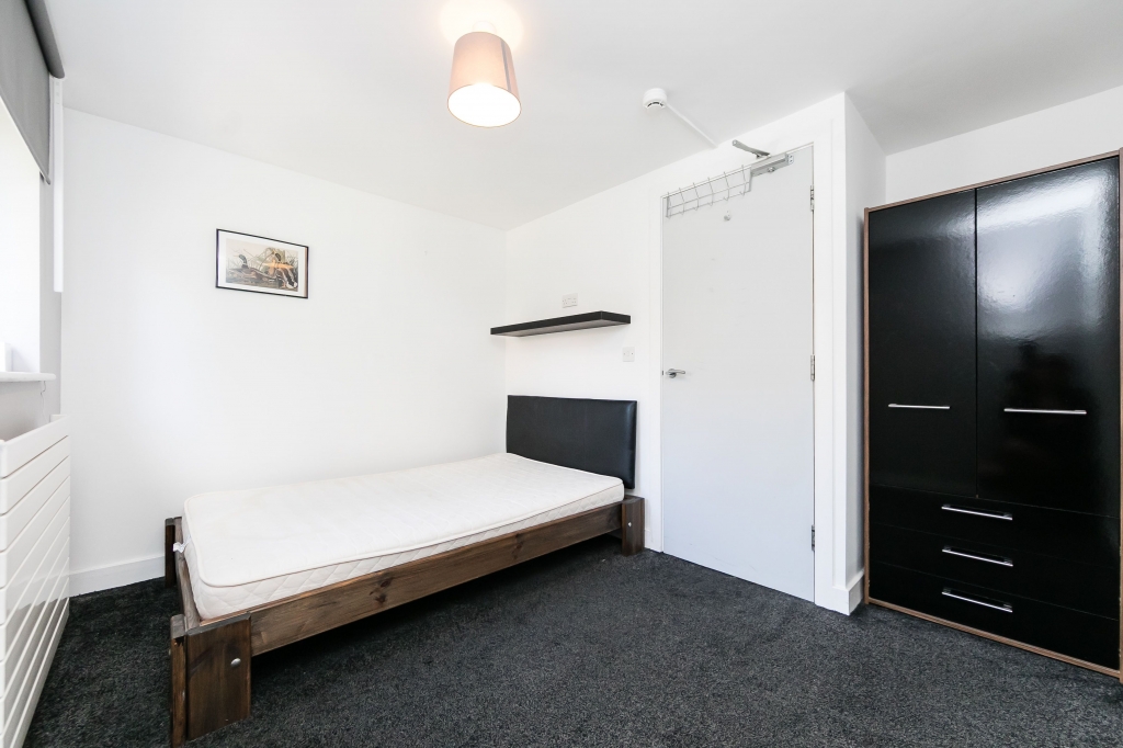  Derwentwater Grove, Headingley, Leeds