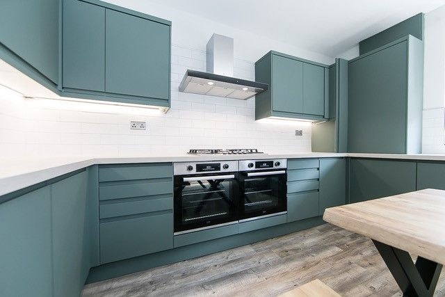  Hartley Crescent, Leeds