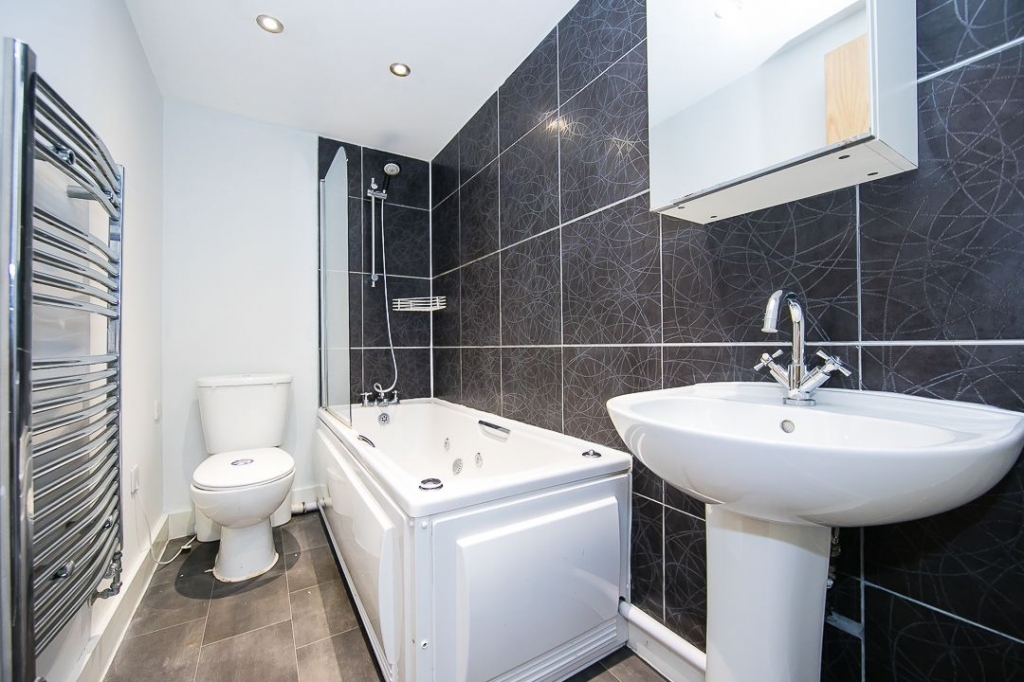  Harold Walk, Hyde Park, Leeds