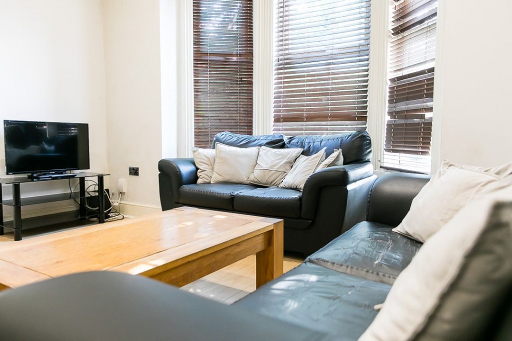  Inglewood Terrace, Woodhouse, Leeds