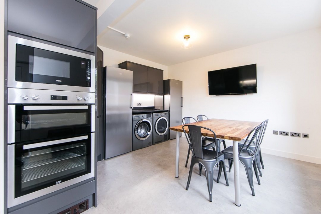 Derwentwater Grove, Headingley, Leeds