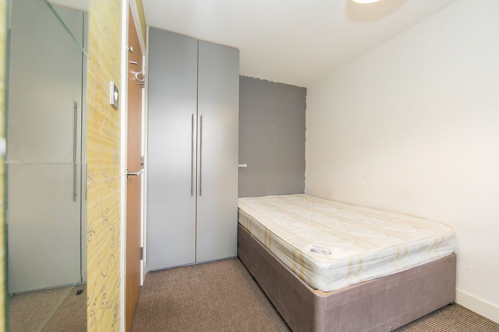 William Street, Hyde Park, Leeds