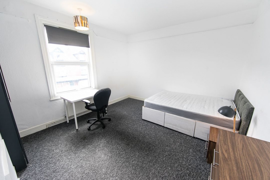 -32  Grimthorpe Terrace, Grimthope Place, Headingley, Leeds