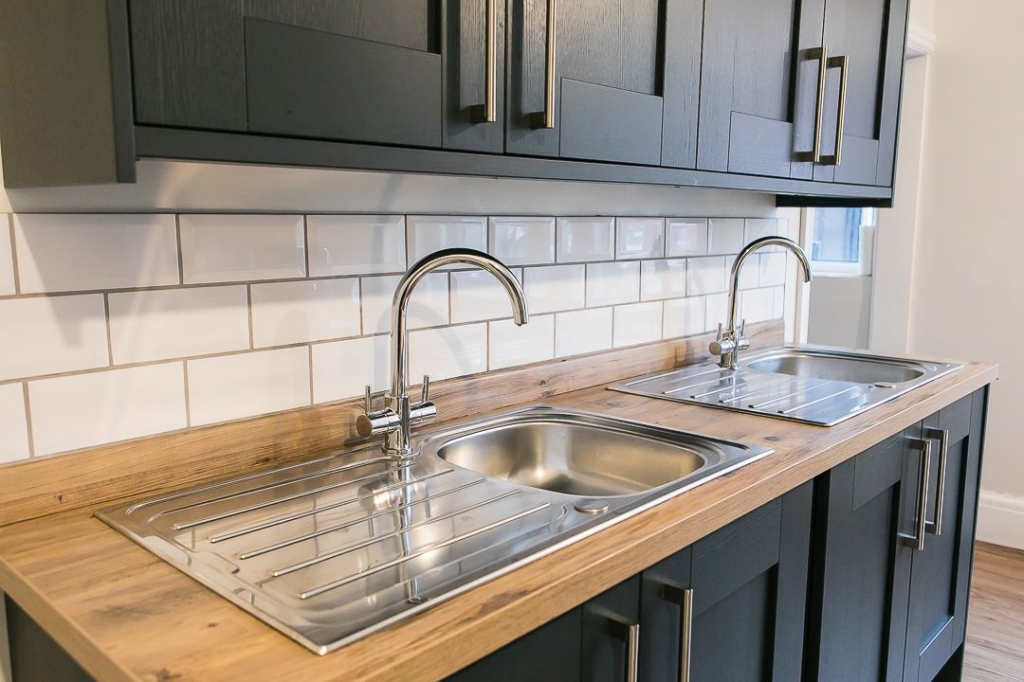  Kirkstall Lane, Headingley, Leeds