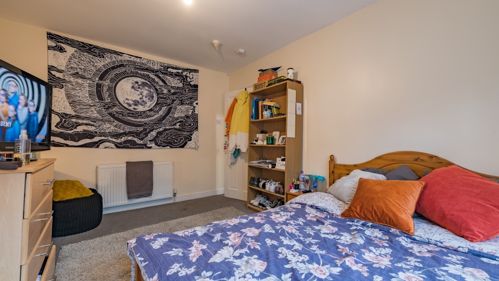 Mayville Avenue, Leeds