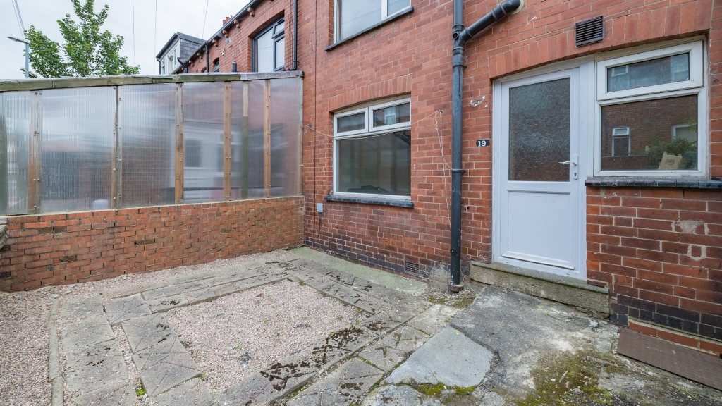  Mayville Avenue, Leeds