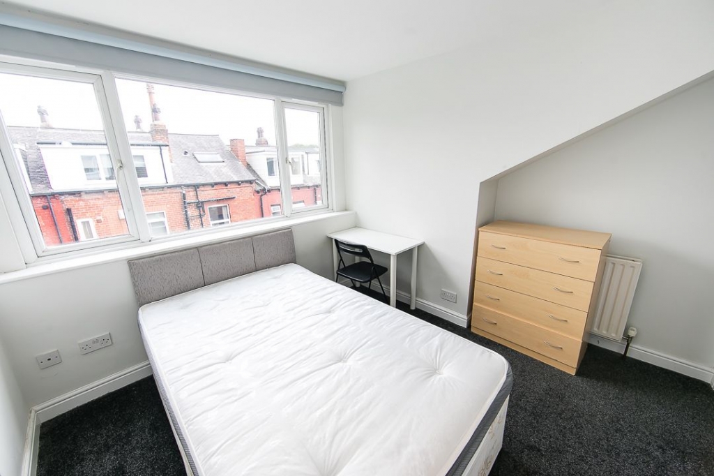 Welton Place, Hyde Park, Leeds