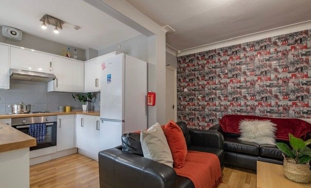 Derwentwater Terrace, Leeds