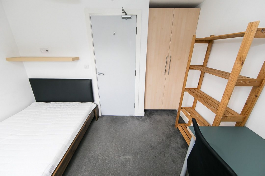 Derwentwater Grove, Headingley, Leeds