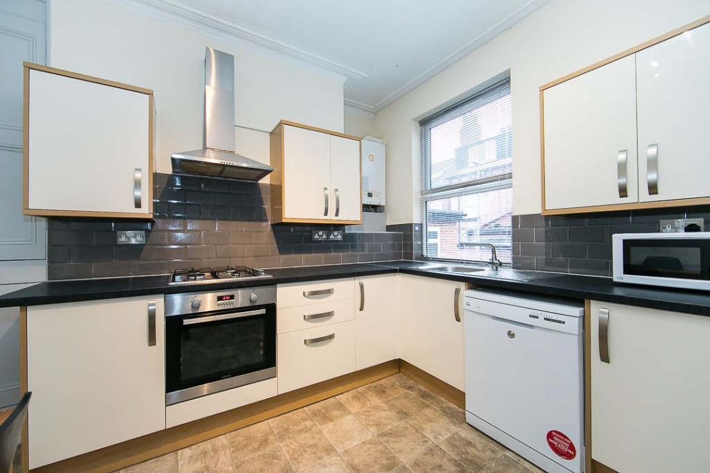  Hessle View, Hyde Park, Leeds