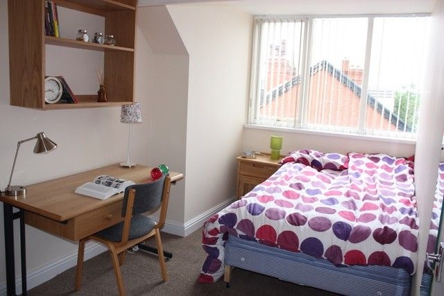 Royal Park Grove, Leeds