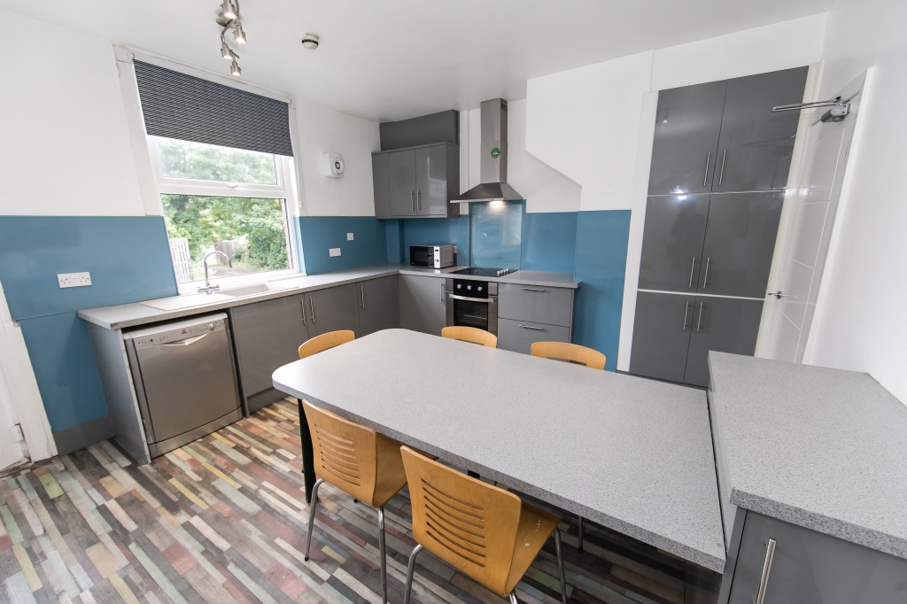 Headingley Mount, LS6 3EL, Leeds, Leeds