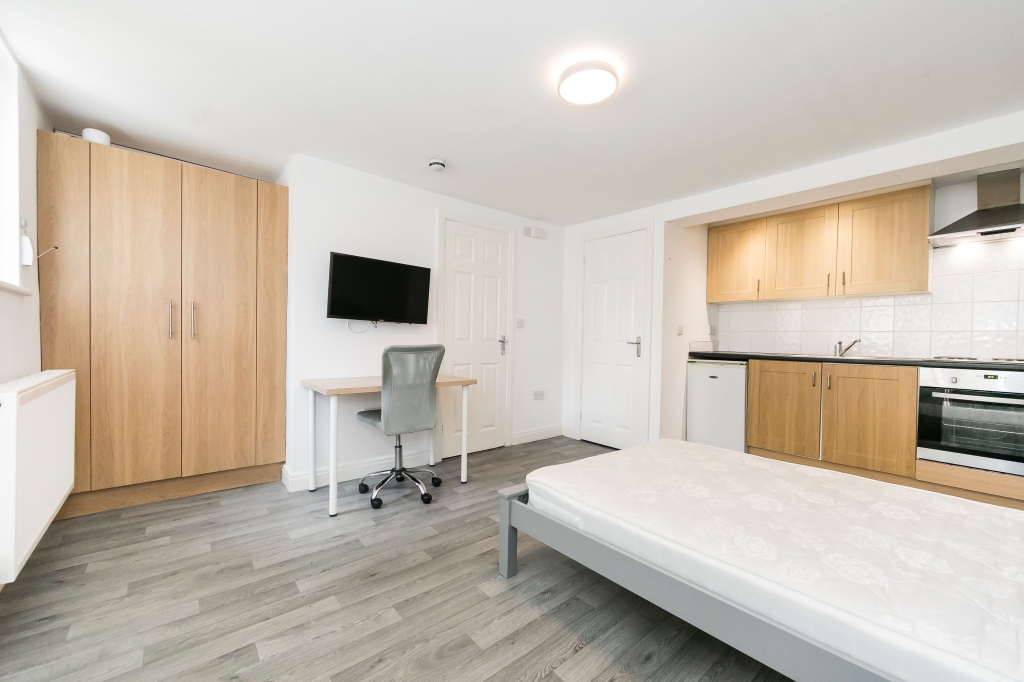 Flat 1, 66 Chapel Lane, Headingley, Leeds