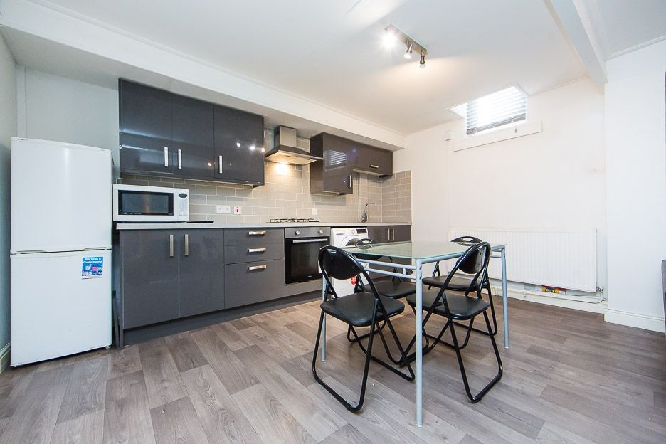  Harold Avenue, Hyde Park, Leeds