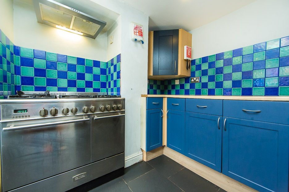  Welton Place, Hyde Park, Leeds