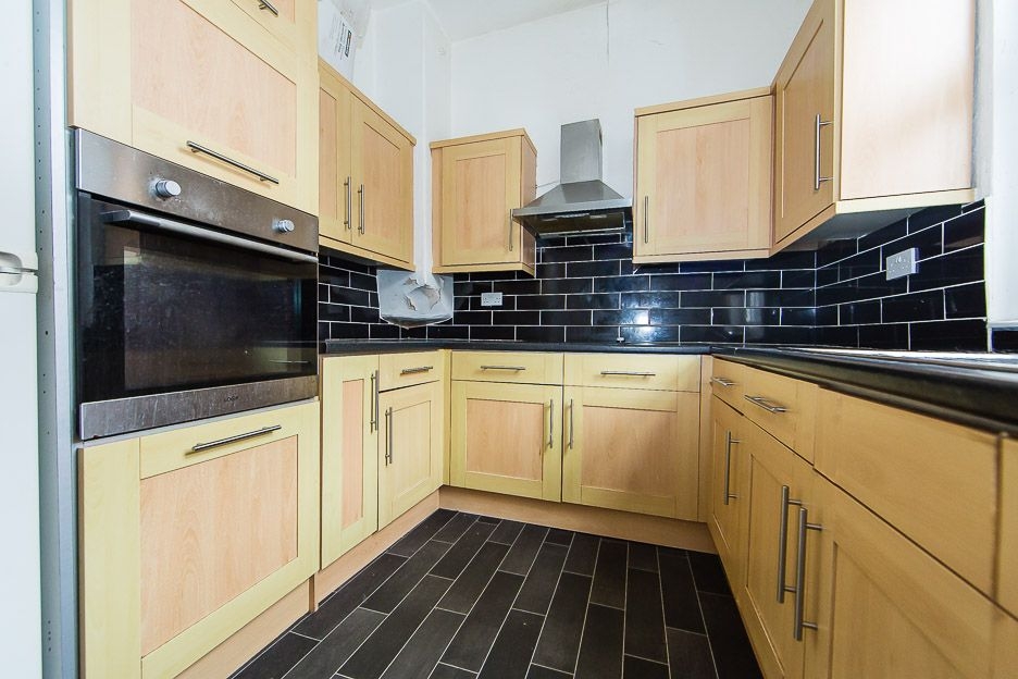  Hartley Grove, Woodhouse, Leeds