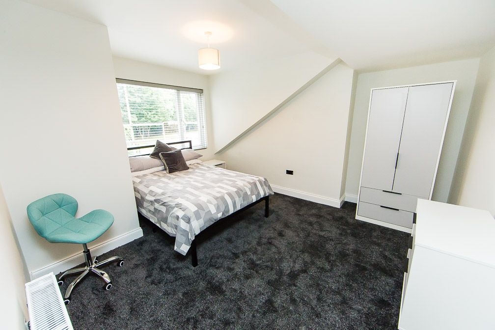 Cliff Mount, Hyde Park, Leeds