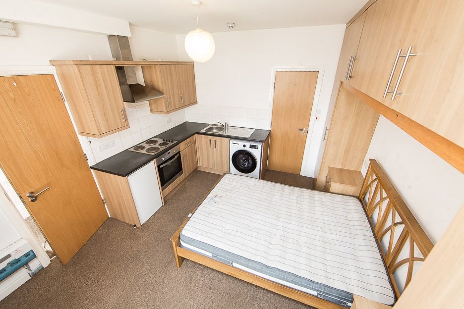 Flat 3, 66 Chapel Lane, Headingley, Leeds