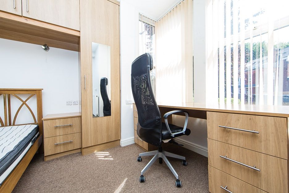 Flat 3, 66 Chapel Lane, Headingley, Leeds