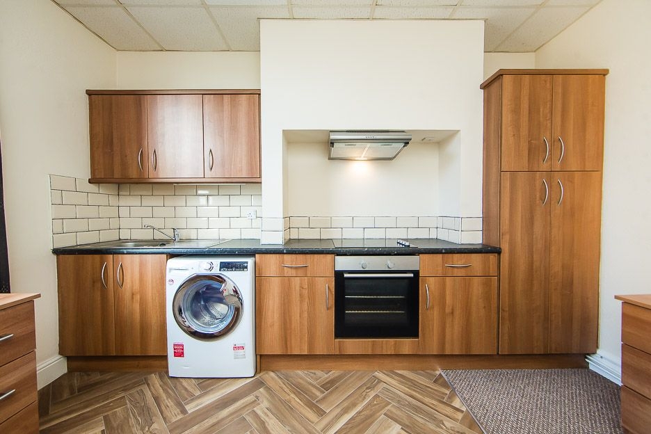 Flat 4, 66 Chapel Lane, Headingley, Leeds