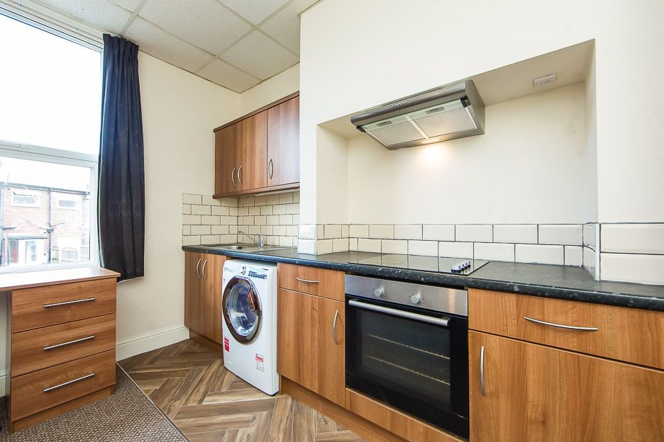 Flat 4, 66 Chapel Lane, Headingley, Leeds