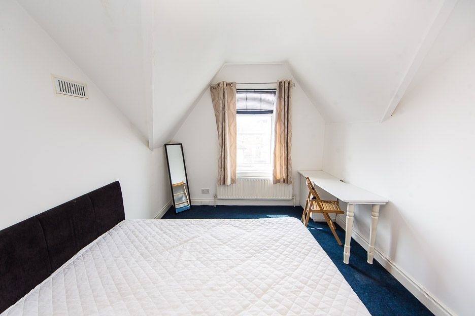  Derwentwater Terrace, Headingley, Leeds