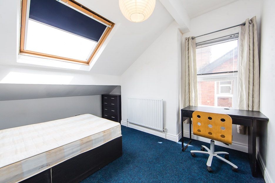  Derwentwater Terrace, Headingley, Leeds