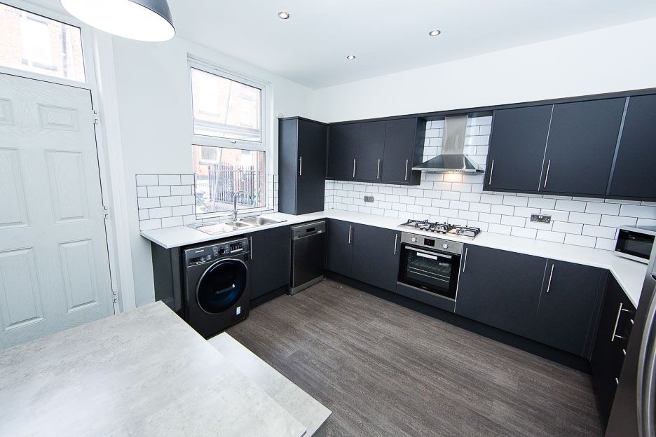  Burchett Terrace, Woodhouse, Leeds