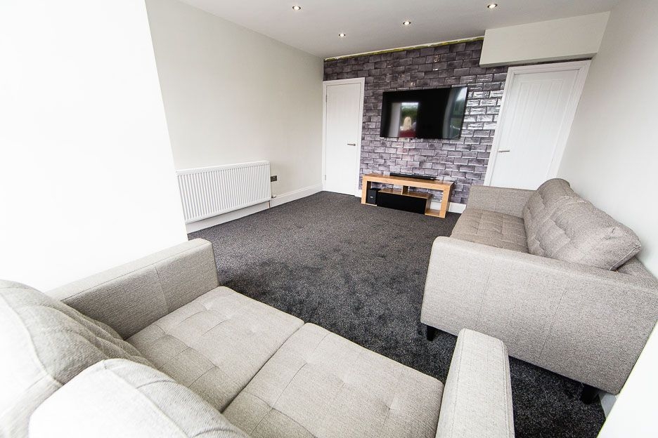  Burchett Terrace, Woodhouse, Leeds