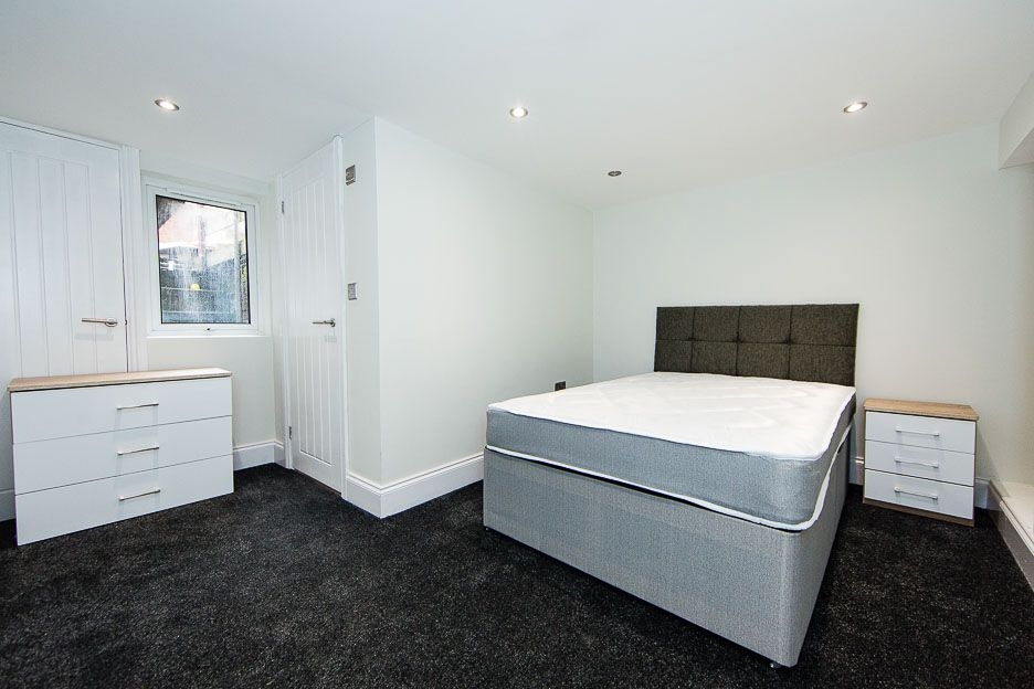  Burchett Terrace, Woodhouse, Leeds