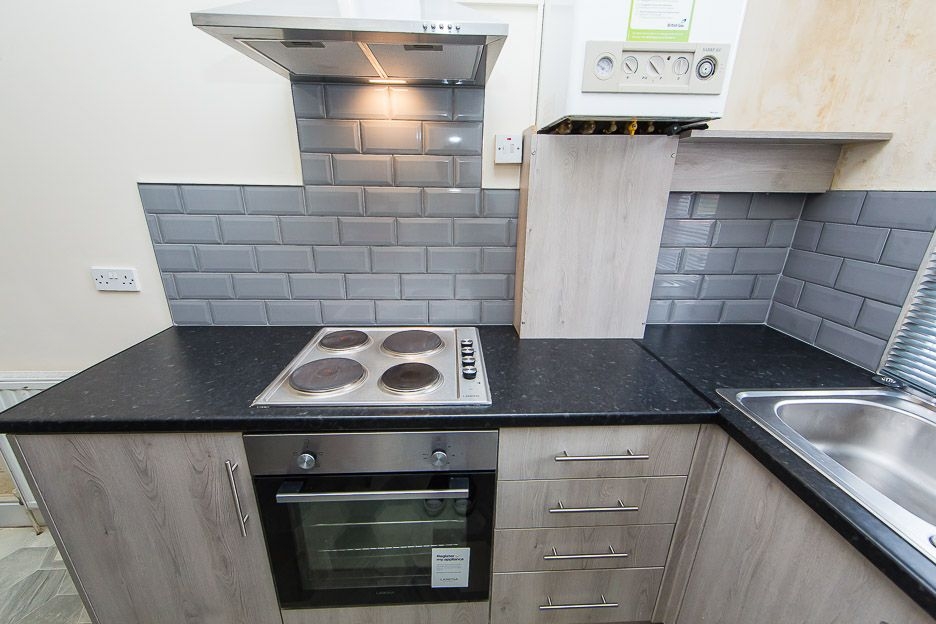  Queens Road, Hyde Park, Leeds