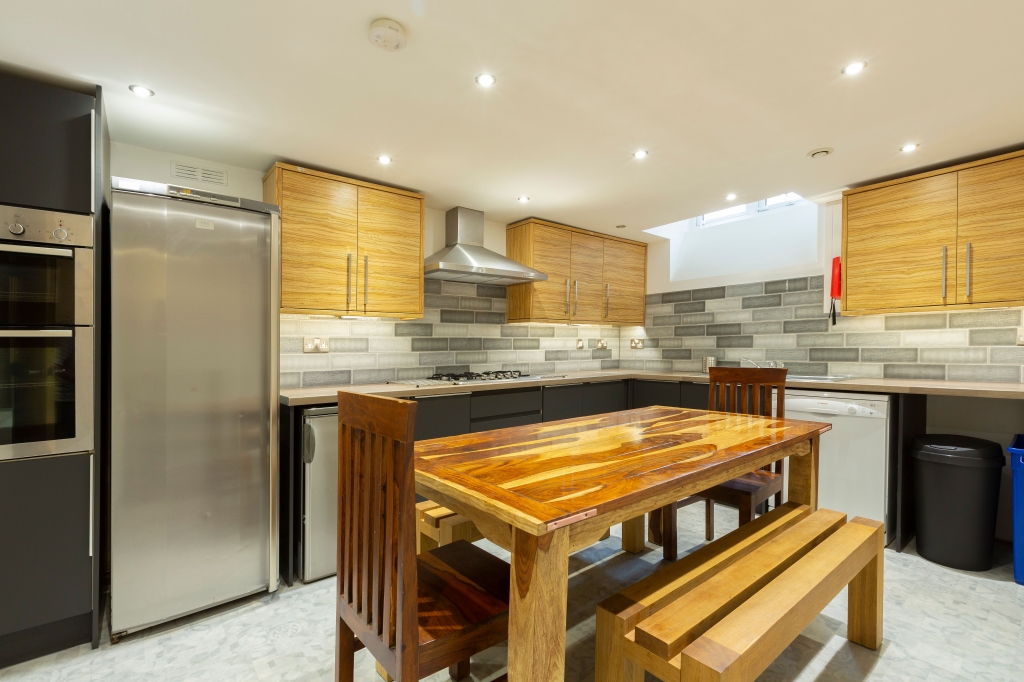 Archery Terrace, Hyde Park, Leeds