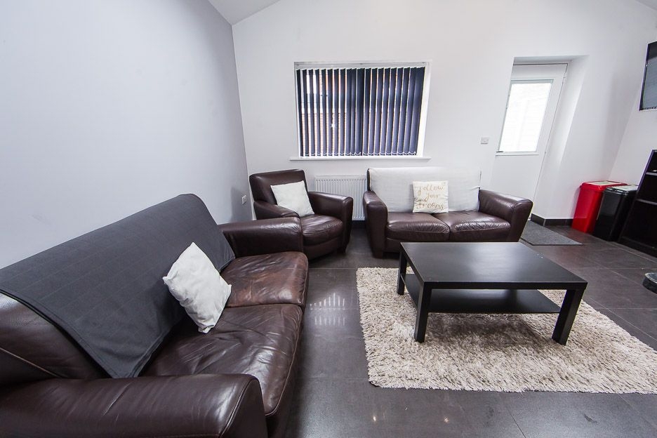  Derwentwater Terrace, Headingley, Leeds