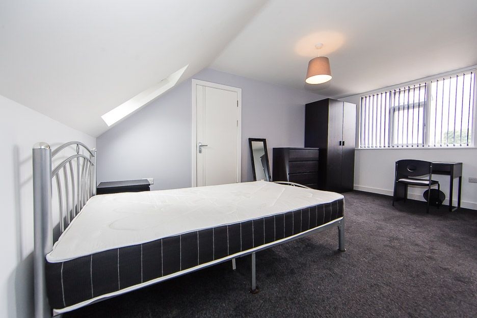  Derwentwater Terrace, Headingley, Leeds