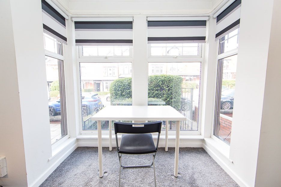 3 Bedroom B Headingley Mount, Headingley, Leeds, LS6 3EL Property to let £148 per week