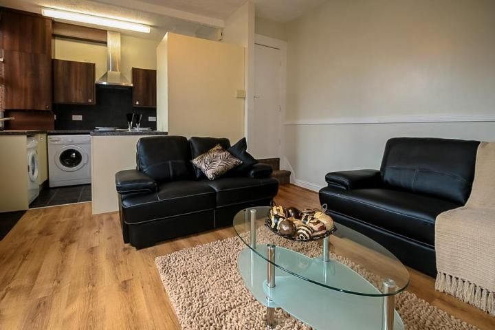  Beechwood Mount, Burley, Leeds