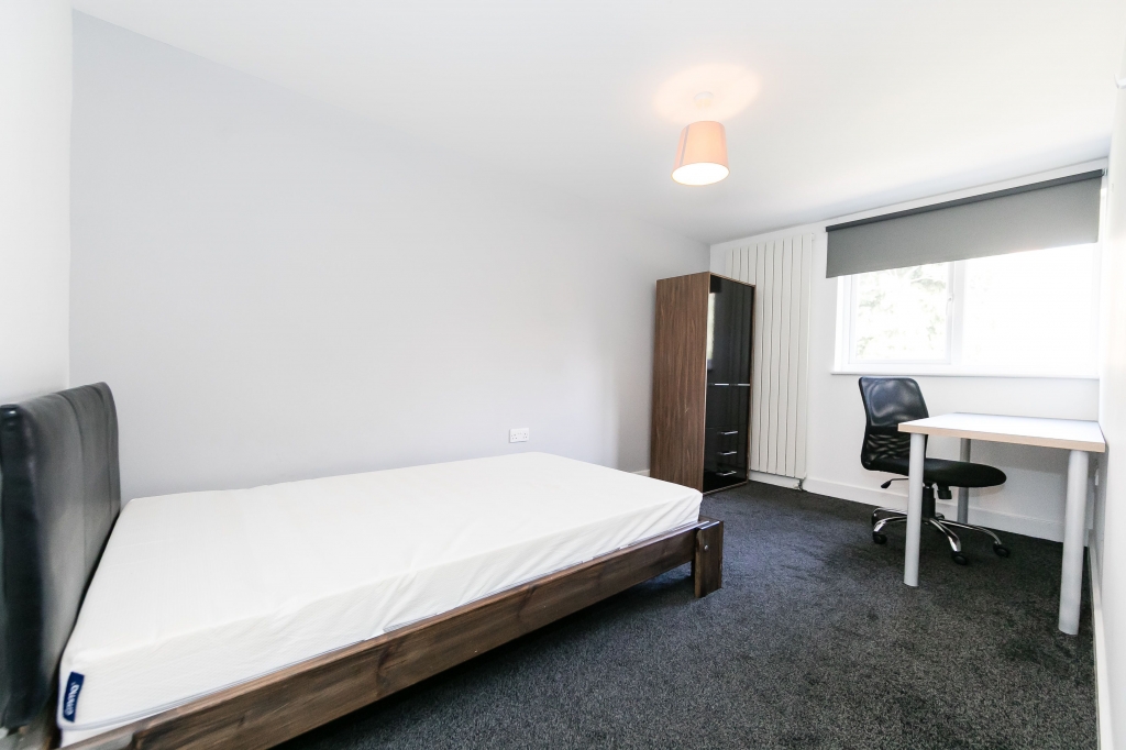  Derwentwater Grove, Headingley, Leeds