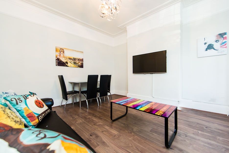 Estcourt Terrace, Headingley, Leeds