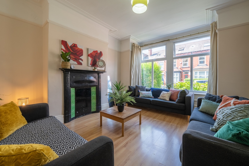  Headingley Avenue, Leeds