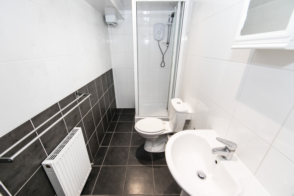 Headingley Mount, LS6 3EL, Leeds, Leeds