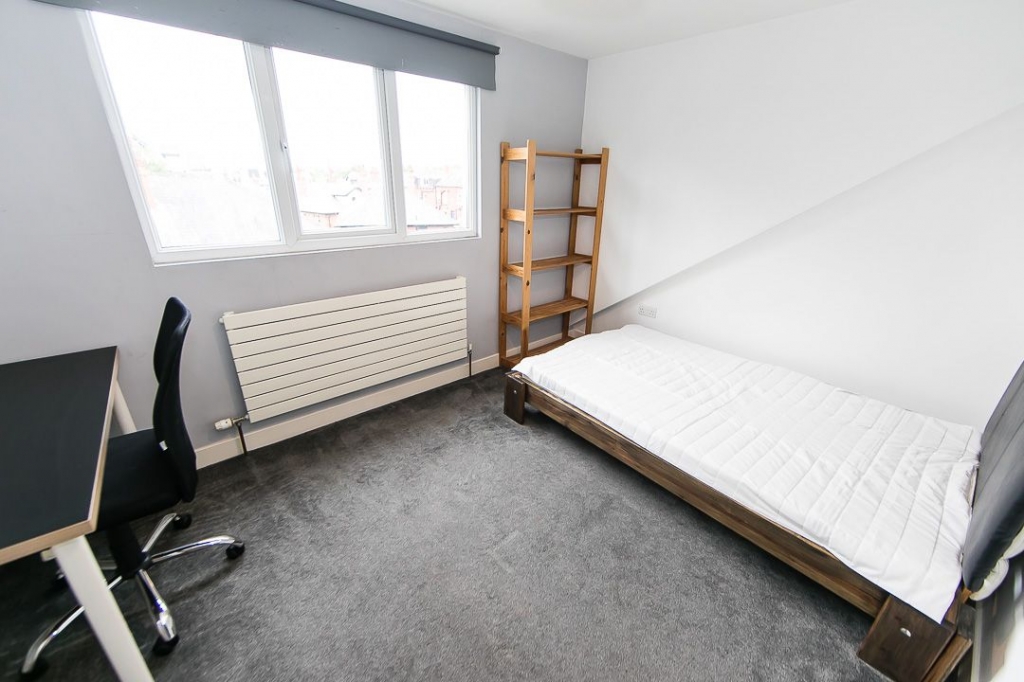 Derwentwater Grove, Headingley, Leeds