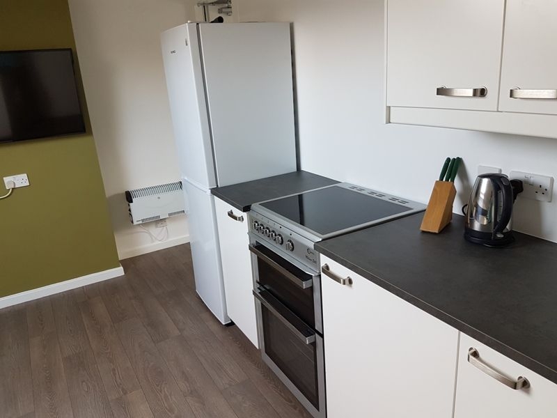 Flat 4, 50 Headingley Avenue, Headingley, Leeds