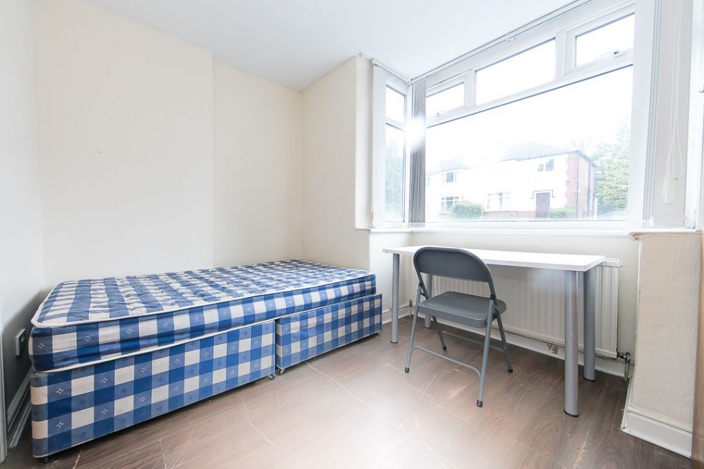  Springbank Crescent, Headingley, Leeds