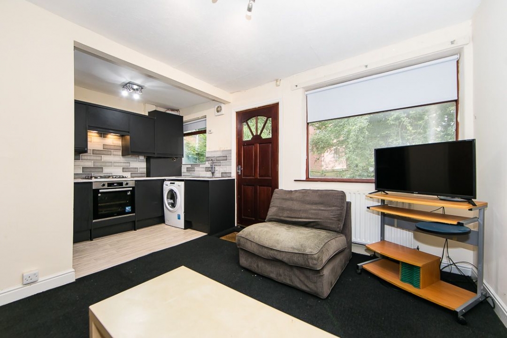  Kelso Gardens, Hyde Park, Leeds