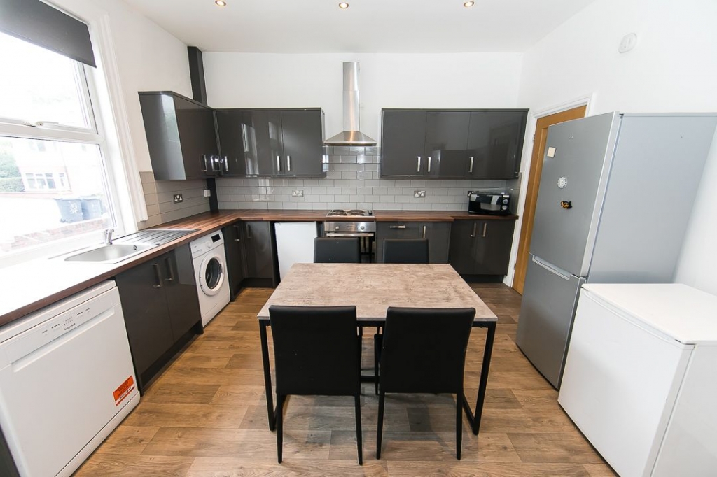 -32  Grimthorpe Terrace, Grimthope Place, Headingley, Leeds